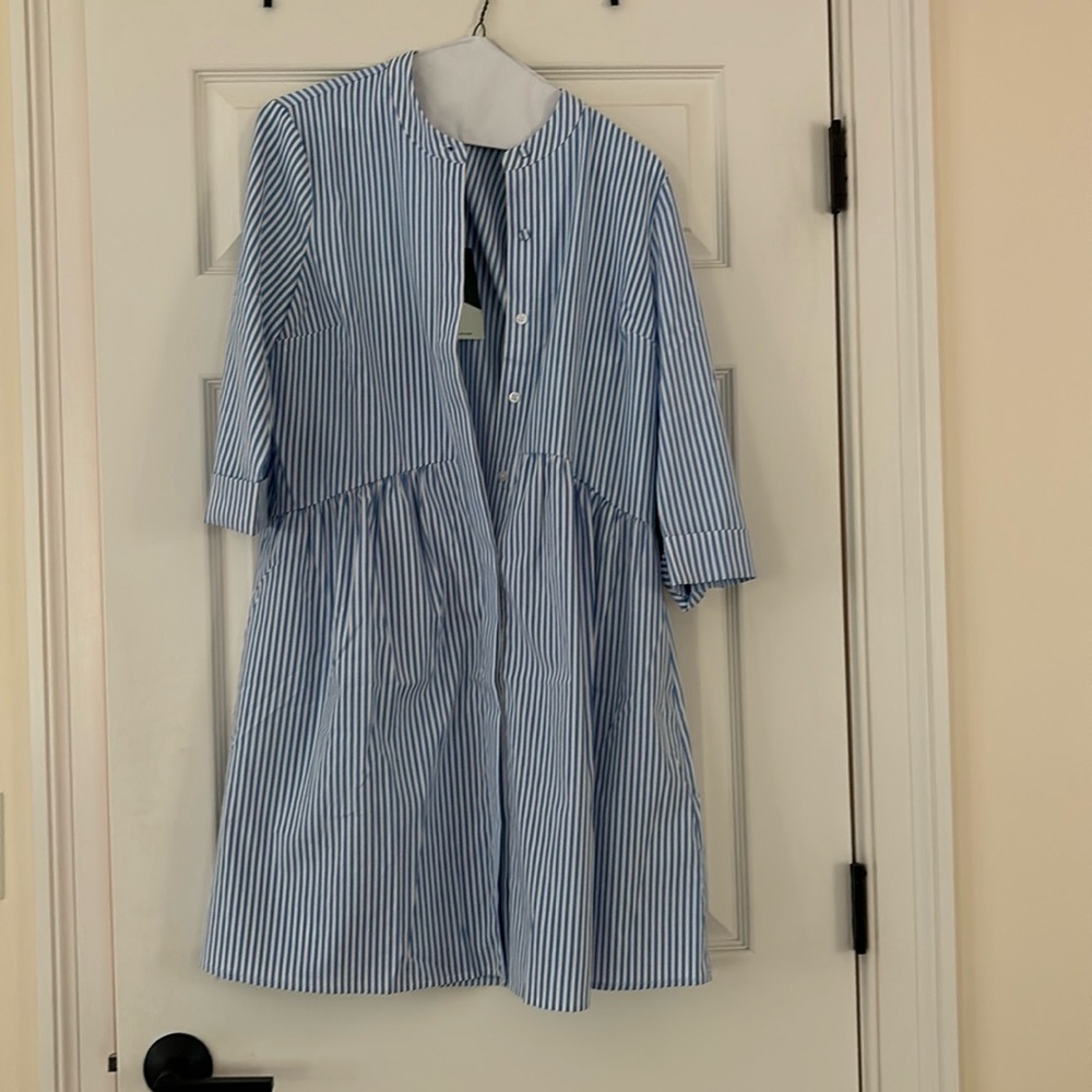 Tuckernuck NWT royal stripe shirt sleeve dress